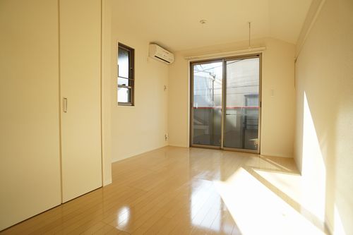 メゾン・サウスロック 202号-5