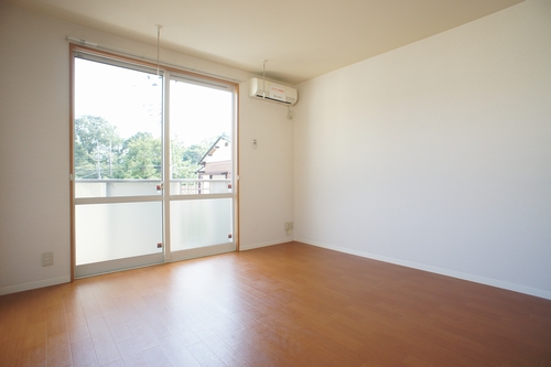 メゾン・シャテーヌ 201号-3