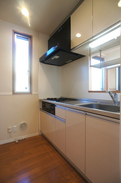 グラン・シャリオ 202号-4