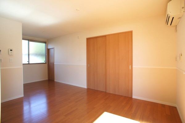 グラン・シャリオ 202号-6