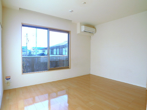 ドルフ宇奈根 203号-2