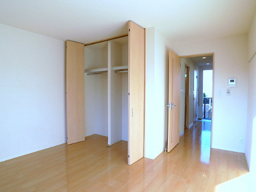 ドルフ宇奈根 203号-3