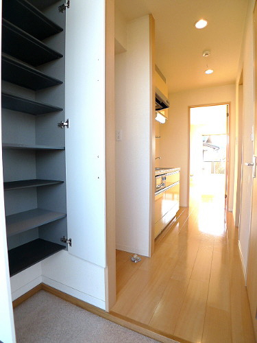 ドルフ宇奈根 203号-6