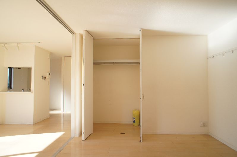 プレジールヴァン 201号-7