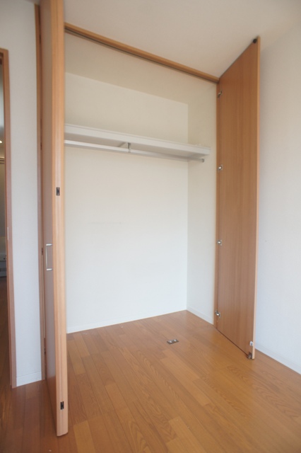 エスト大泉学園 201号-7