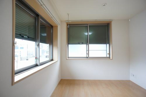 カサメント舎人 101号-3