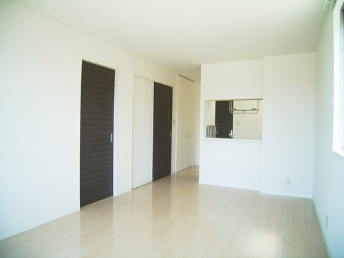 シャーメゾン四聖獣B 101号-2