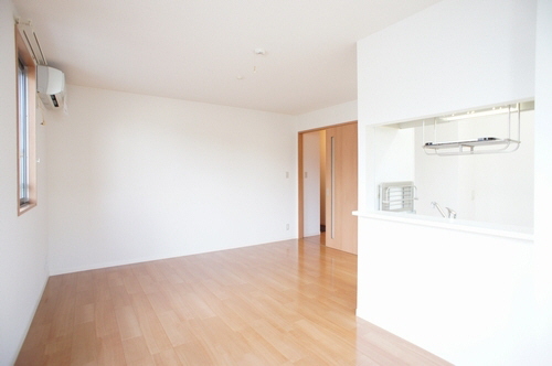 シャーメゾン石和 202号-3