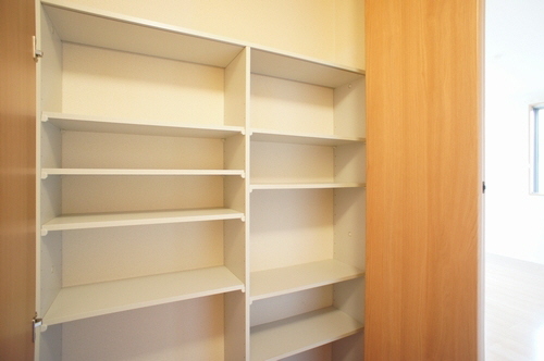 シャーメゾン石和 202号-5