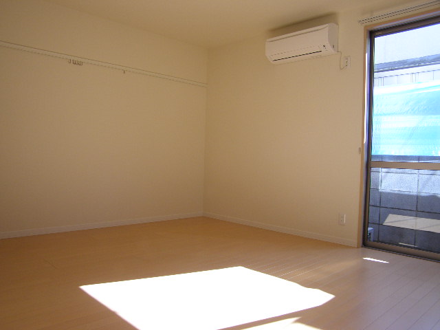 ウインズガ－デン 102号-2