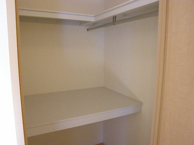 ウインズガ－デン 102号-5