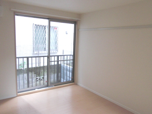 メゾン・アルモニー 101号-1