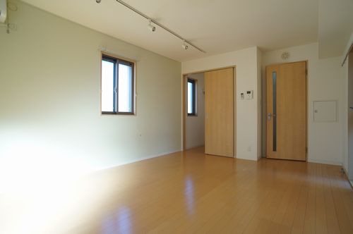 Ｌｏｔｕｓ　Ｎｏｖｅ 203号-4