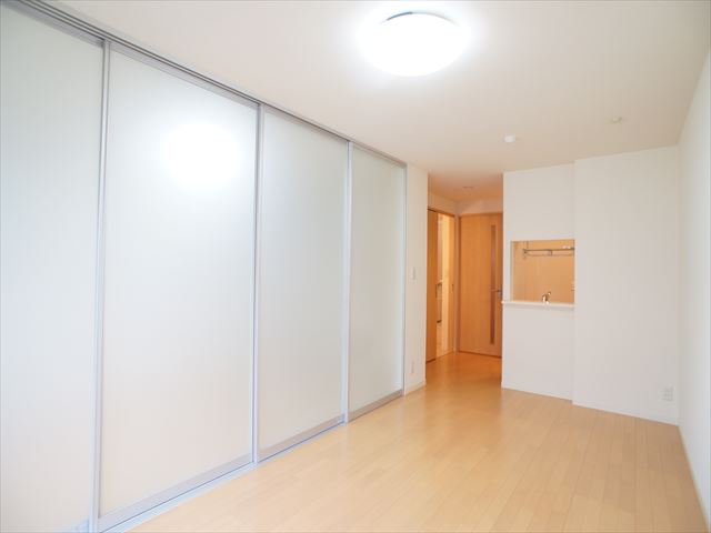 アプリコット　アレイ 202号-3