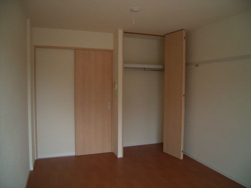 フォレスタⅡ 102号-2