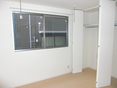 グラン弁天町 102号-2