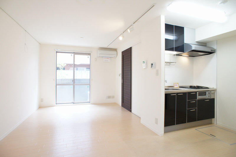 グラン弁天町 103号-3