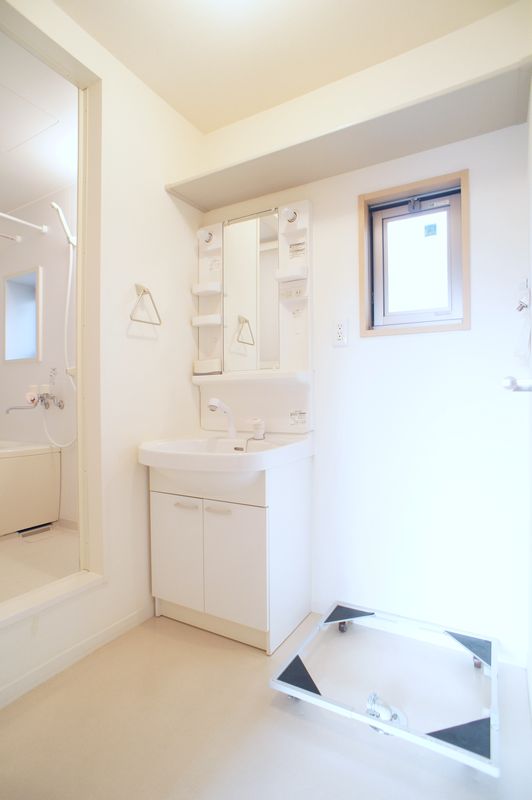 ヴィラソレイユ 202号-9