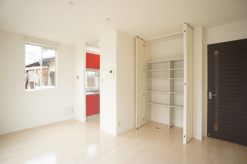 シャーメゾン　ボヌール 201号-3