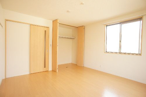 ニッセン・コンフォート 5 102号-3