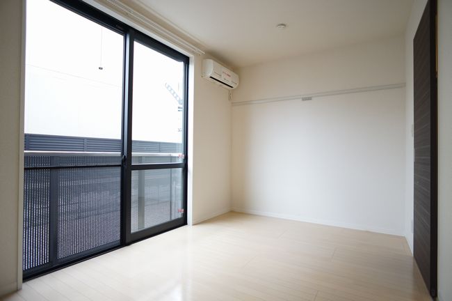 シャーメゾンＹ 102号-2