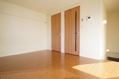 ラ・ルーチェ 201号-7