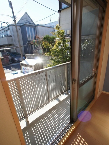 コーラルテラス 102号-3