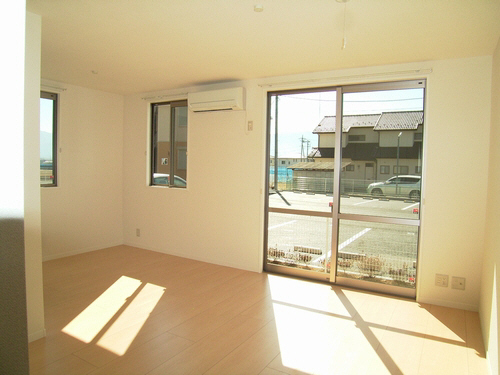 シャーメゾン　ソレイユ　Ｂ 102号-4