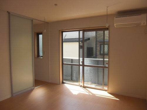 Ｑｕａｔｒｅ　ｓａｉｓｏｎｓ　Ｏｕｅｓｔ 202号-3