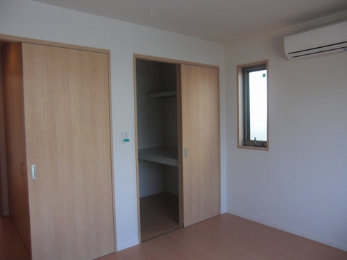 Ｑｕａｔｒｅ　ｓａｉｓｏｎｓ　Ｏｕｅｓｔ 202号-4