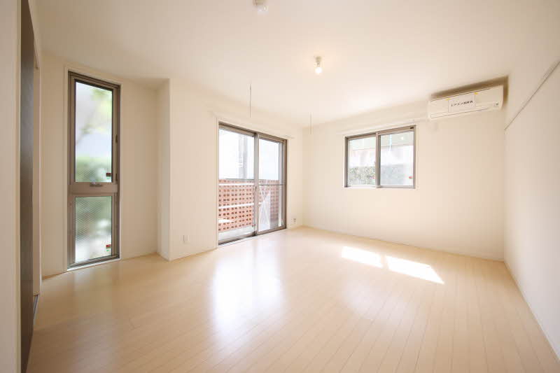 Ｃｒｅｓｔ　Ｃｏｕｒｔ 105号-2