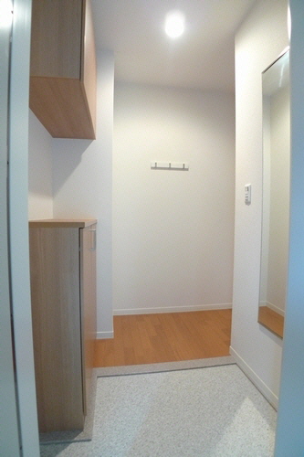 Crest Court 202号-6