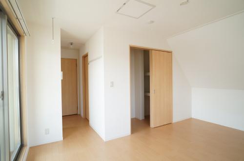 ローヤルメゾン 302号-6