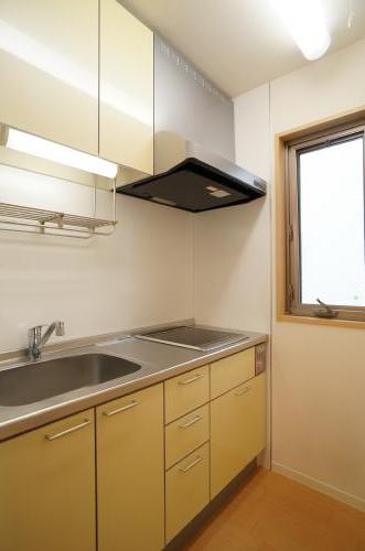 ローヤルメゾン 302号-8