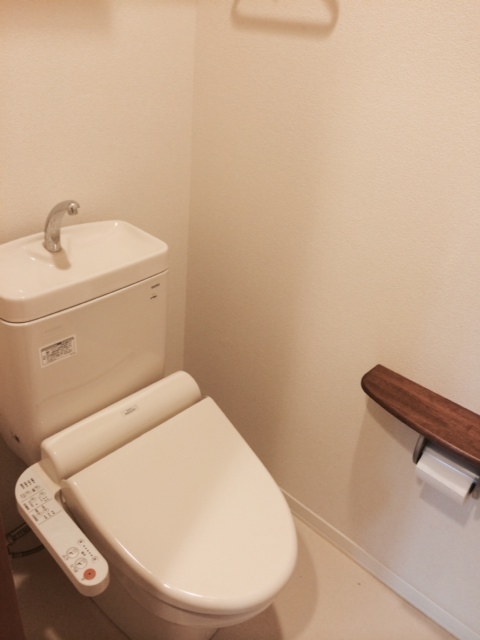 シャーメゾン楓 201号-9