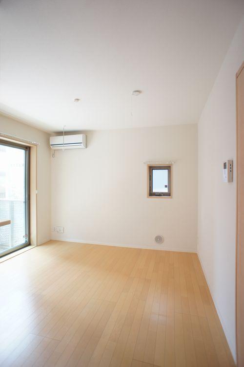 ハイツソレイユ 102号-5