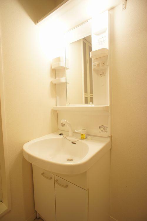 ハイツソレイユ 102号-6