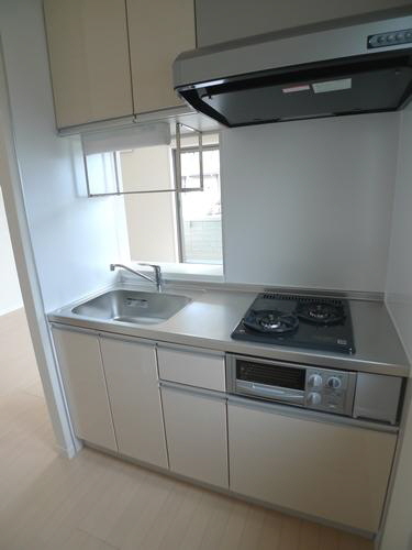 パセオ三軒茶屋 203号-4