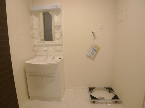 パセオ三軒茶屋 203号-6