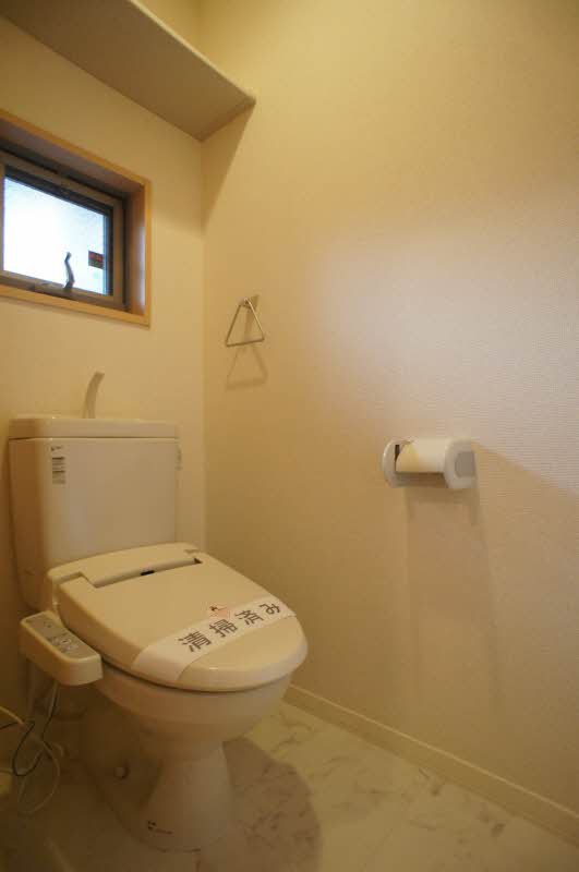 ファミーユ 102号-6