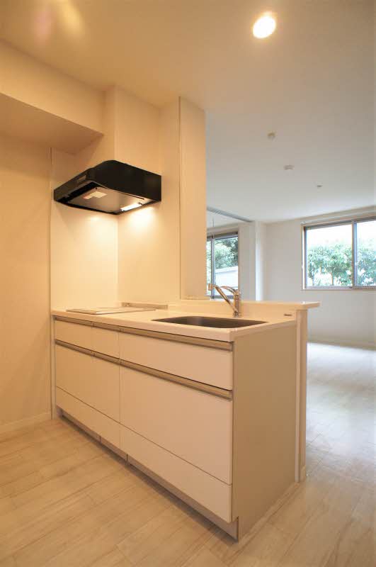 ファミーユ 103号-2