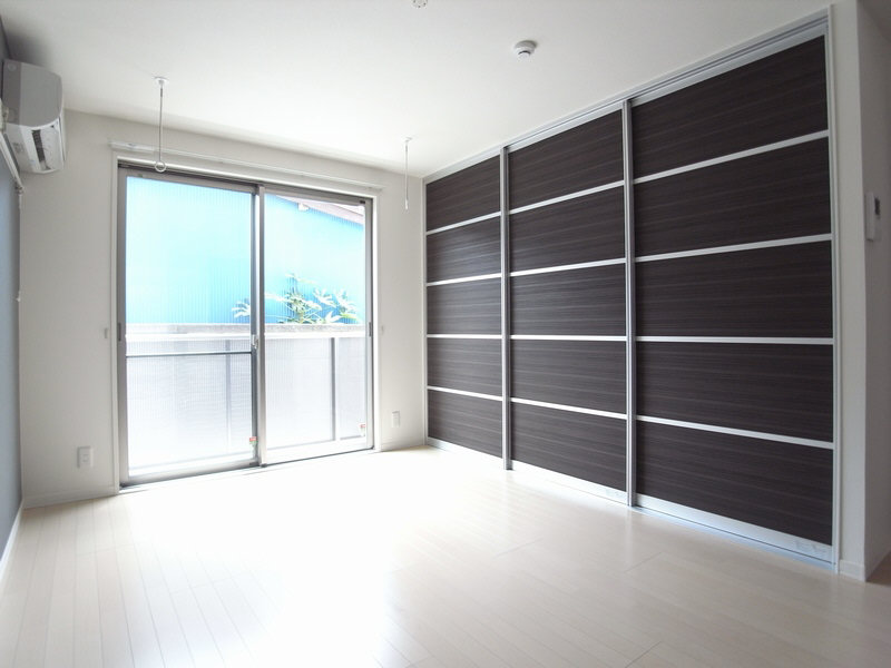 ファルコーネ 101号-2