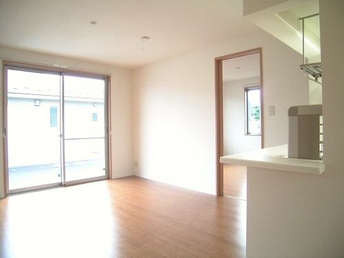 シャーメゾン　プルート　Ｂ 101号-2