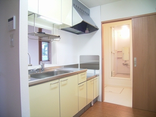 シャーメゾン　プルート　Ｂ 101号-3