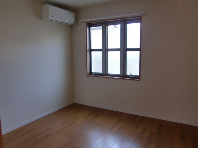 リヴェール三鷹　１号館 102号-6