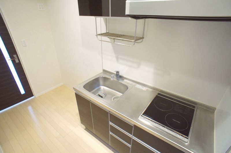 エスト・ロマール 103号-7