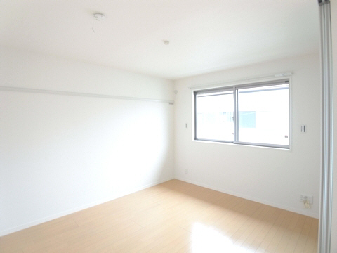 メゾン北町 102号-3