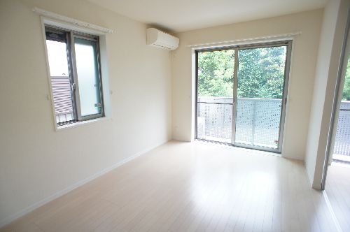 メイプルパレット狛江 105号-2