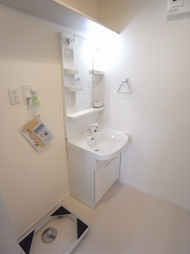 シャーメゾン太子堂 101号-9