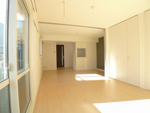 ラフィネ桜坂 203号-6